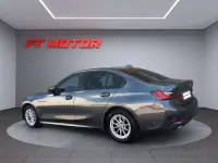 Usado BMW 318 150 CV (110 kW) 2022 Gris Berlina