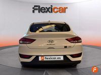 Usado Hyundai i30 120 CV (88 kW) 2018 Blanco