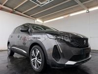 Usado Peugeot 5008 Allure 130 CV (95 kW) 2022 Gris / plata SUV