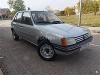 Usado Peugeot 205 GTi 85 CV (62 kW) 1986 Gris / plata Berlina