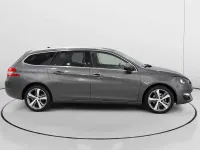 Usado Peugeot 308 Allure 131 CV (96 kW) 2017 Negro Utilitario