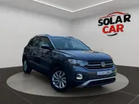 Usado VW T-Cross Advance 95 CV (69 kW) 2022 Gris / plata SUV