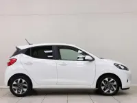 Usado Hyundai i10 64 CV (47 kW) 2025 Blanco Utilitario