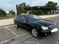 Usado Mercedes C320 Elegance 224 CV (164 kW) 2006 Negro Familiar
