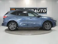 Usado Ford Kuga ST-Line 226 CV (166 kW) 2022 Azul SUV