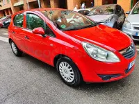 Usado Opel Corsa Cosmo 100 CV (73 kW) 2010 Rojo Utilitario