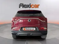 Usado SsangYong Korando 150 CV (110 kW) 2022 Rojo SUV