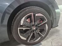 Usado Skoda Octavia RS 245 CV (180 kW) 2022 Gris / plata Familiar