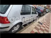 Usado VW Golf IV Conceptline 90 CV (66 kW) 2001 Gris / plata Berlina