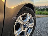 Usado Ford Tourneo Courier Trend 100 CV (73 kW) 2019 Gris / plata Monovolumen