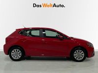 Usado Seat Ibiza Style Plus 110 CV (80 kW) 2022 Rojo Utilitario