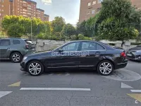 Usado Mercedes C200 Avantgarde 136 CV (100 kW) 2012 Negro Berlina