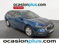 Usado Skoda Octavia Ambition 115 CV (84 kW) 2024 Azul Familiar