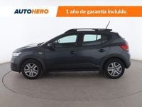 Usado Dacia Sandero Comfort 91 CV (66 kW) 2021 Gris Utilitario