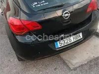 Usado Opel Astra Sport 110 CV (80 kW) 2011 Negro Berlina