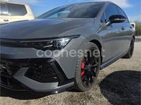 Usado VW Golf VIII GTI Clubsport 301 CV (221 kW) 2025 Gris / plata Berlina