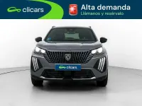 Usado Peugeot 2008 Allure 136 CV (100 kW) 2025 Gris SUV
