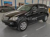 Usado Mercedes ML320 224 CV (164 kW) 2007 Negro SUV