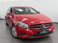 Usado Mercedes A180 Style 122 CV (89 kW) 2015 Rojo Utilitario