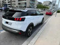 Usado Peugeot 3008 Allure 130 CV (95 kW) 2018 Blanco SUV