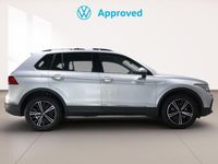 Usado VW Tiguan Life 130 CV (95 kW) 2023 Plata reflex (metalizado) SUV