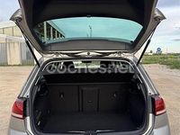 Usado VW Golf VII Advance 130 CV (95 kW) 2019 Gris / plata Familiar