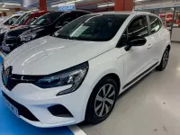 Usado Renault Clio Equilibre 100 CV (73 kW) 2023 Utilitario