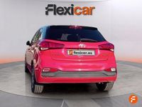 Usado Hyundai i20 100 CV (73 kW) 2020 Rojo Utilitario