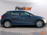 Usado Seat Ibiza Style 80 CV (58 kW) 2023 Gris Utilitario