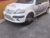 Usado Citroën C3 70 CV (51 kW) 2004 Blanco Berlina