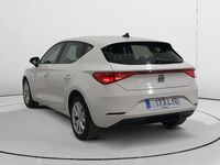 Usado Seat Leon Reference 117 CV (86 kW) 2022 Blanco Utilitario
