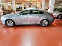 Usado Opel Insignia Cosmo 160 CV (117 kW) 2012 Gris / plata Familiar