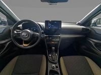 Usado Toyota Yaris Cross 92 CV (67 kW) 2023 Gris SUV