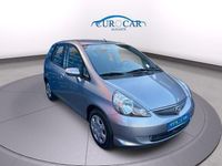 Usado Honda Jazz 83 CV (61 kW) 2007 Gris Utilitario