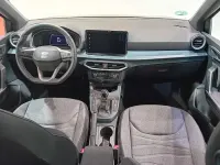 Usado Seat Arona Xperience 116 CV (85 kW) 2025 Gris / plata SUV