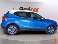 Usado Seat Arona 116 CV (85 kW) 2025 Azul SUV