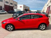 Usado Volvo V40 Kinetic 150 CV (110 kW) 2015 Rojo Berlina