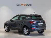 Usado Seat Arona FR 110 CV (80 kW) 2022 Gris SUV