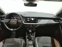 Usado Skoda Scala Selection 115 CV (84 kW) 2025 Gris / plateado Utilitario