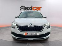 Usado Skoda Kamiq Selection 95 CV (69 kW) 2023 Blanco SUV