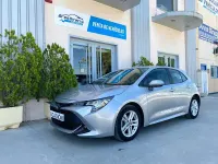 Usado Toyota Corolla Active 122 CV (89 kW) 2022 Gris / plata Berlina