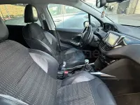 Usado Peugeot 2008 Allure 115 CV (84 kW) 2014 Blanco SUV