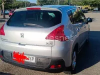 Usado Peugeot 3008 Active 115 CV (84 kW) 2012 Gris / plata Familiar
