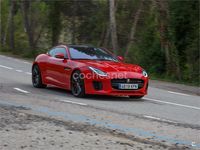 Usado Jaguar F-Type R-Dynamic 380 CV (279 kW) 2018 Rojo Coupe
