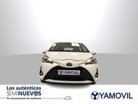 Usado Toyota Yaris Hybrid Active 99 CV (72 kW) 2019 Blanco Utilitario