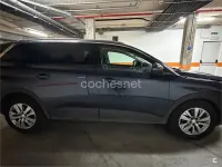 Usado Peugeot 5008 Active 130 CV (95 kW) 2018 Azul SUV