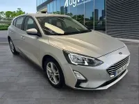 Usado Ford Focus Trend+ 125 CV (91 kW) 2021 Plateado Utilitario