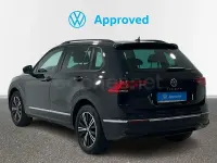 Usado VW Tiguan Life 150 CV (110 kW) 2022 Negro SUV