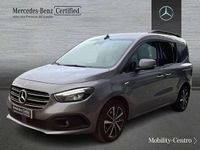 Usado Mercedes 180 Progressive 2023 Gris Berlina