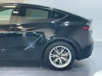 Usado Tesla Model Y 272 kW (371 CV) 2023 Eléctrico SUV